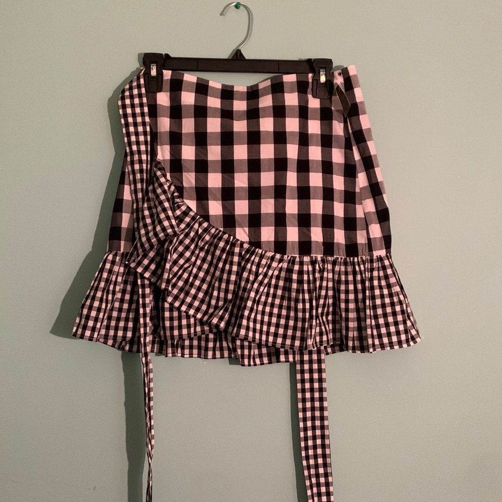 NWOT| Checkered Wrap Skirt